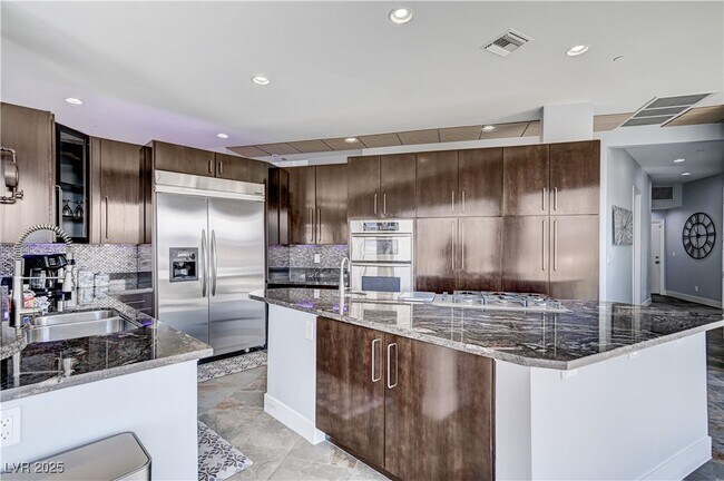 Building Photo - 1140 Brown Hill Ct