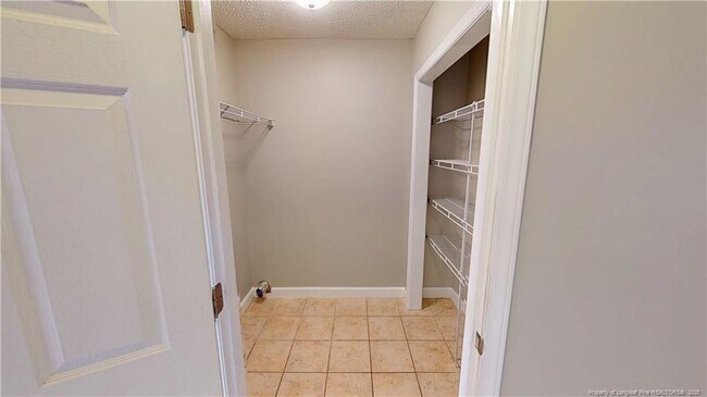 Building Photo - 56 Briarwood Pl