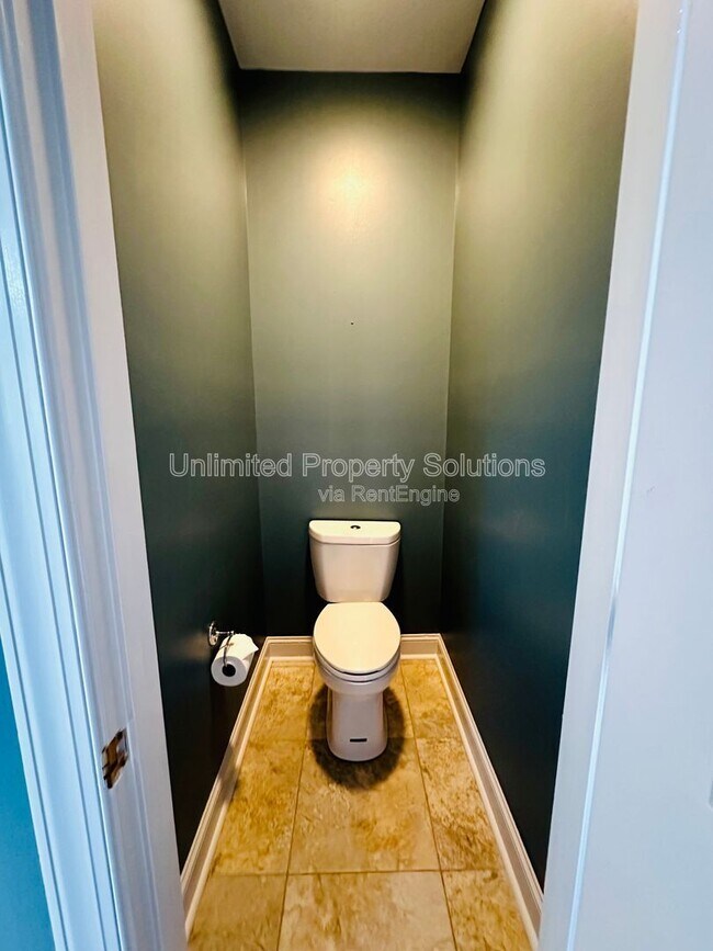 Building Photo - 639 Caicos Ct