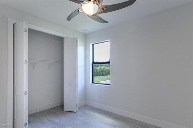 Building Photo - 9445 Galaxie Cir
