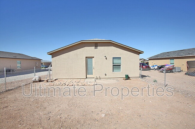 Building Photo - 478 Cahan Dr