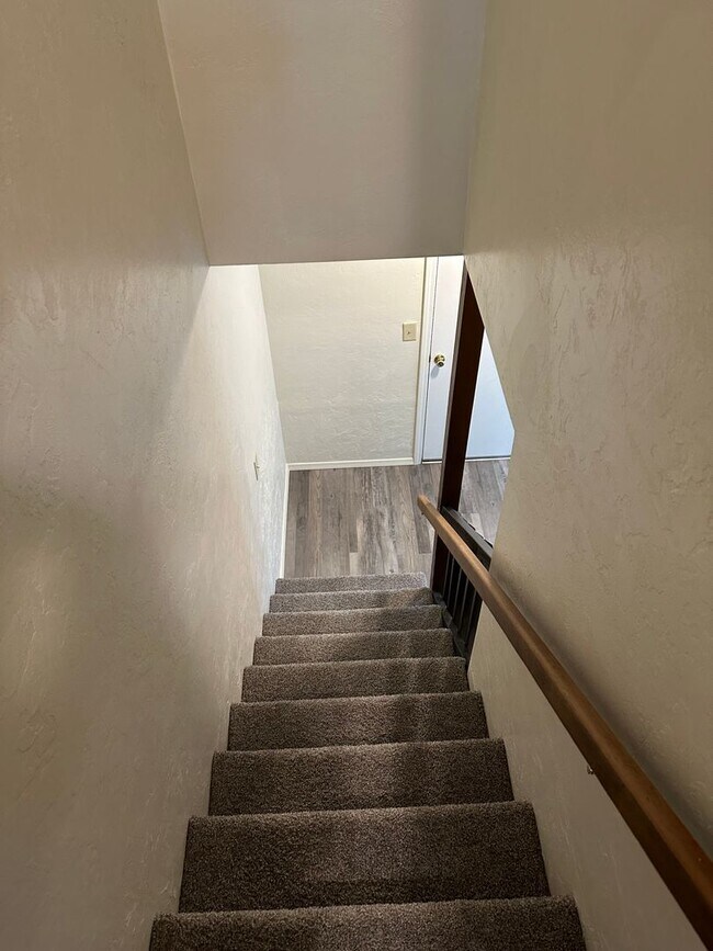 Building Photo - 776-778 W. Quinalt St.