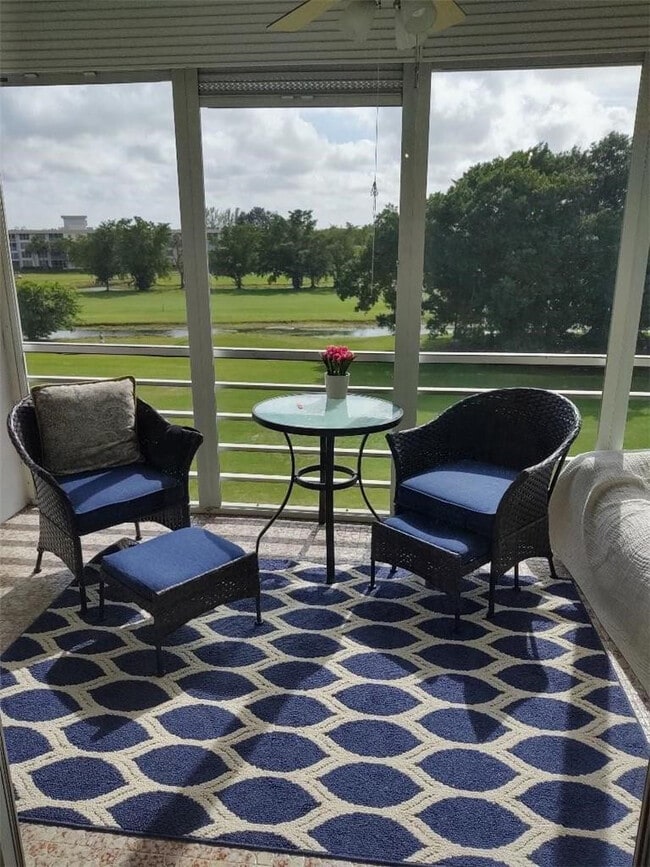 Building Photo - 2691 S Course Dr