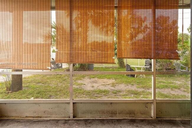 Building Photo - 5415 NW 27th St