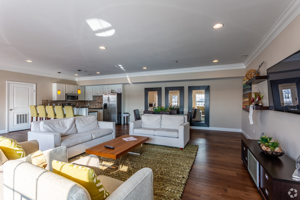 The Encore At Fallen Timbers Maumee Oh Apartment Finder