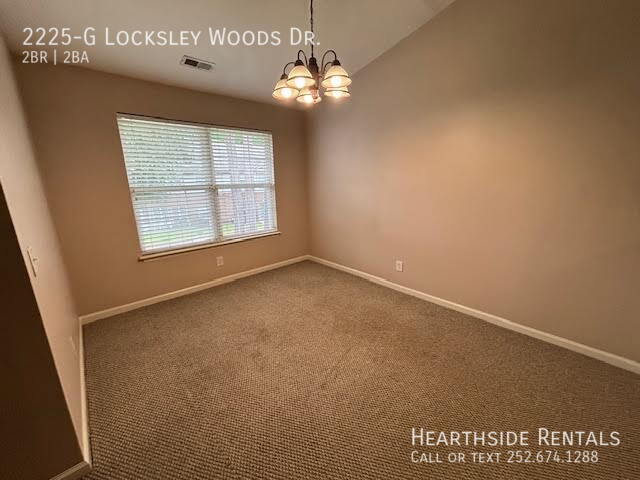 Building Photo - 2225 Locksley Woods Dr