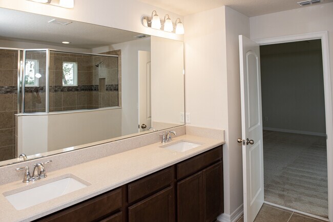 Building Photo - 17361 Bal Harbour Dr