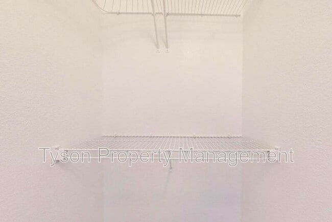 Building Photo - 1033 Desert Paintbrush Loop