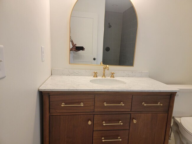 Building Photo - Live Stylishly in History — Professionally...