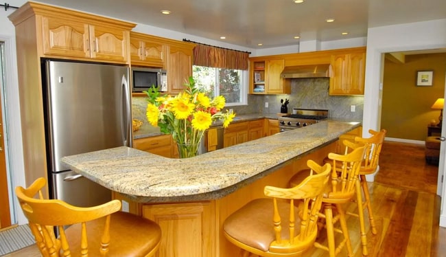 Building Photo - Beautiful 4 Bedroom Home Near Sweeney Ridge Trail