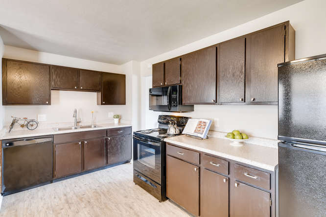 Building Photo - 6032 S Garland Way