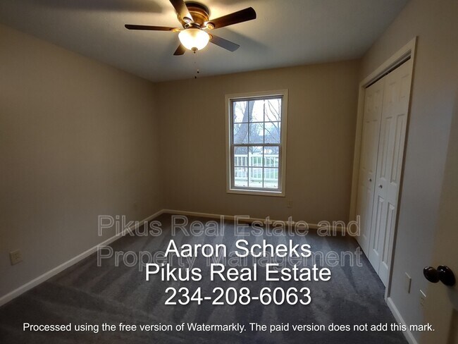 Building Photo - 4987 Shawn Cir NW