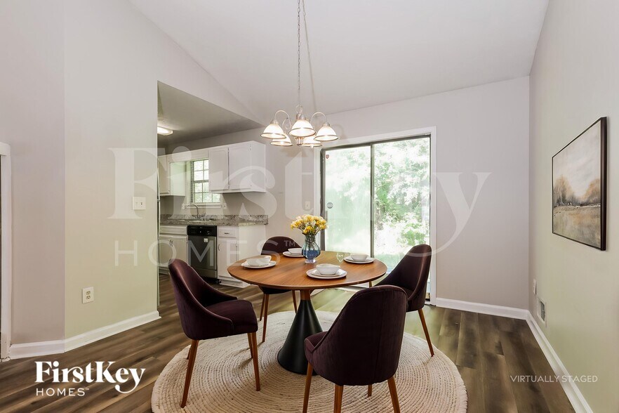 Building Photo - 10485 Ace Ct