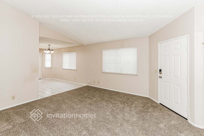 Building Photo - 7608 Velvet Canyon Ave