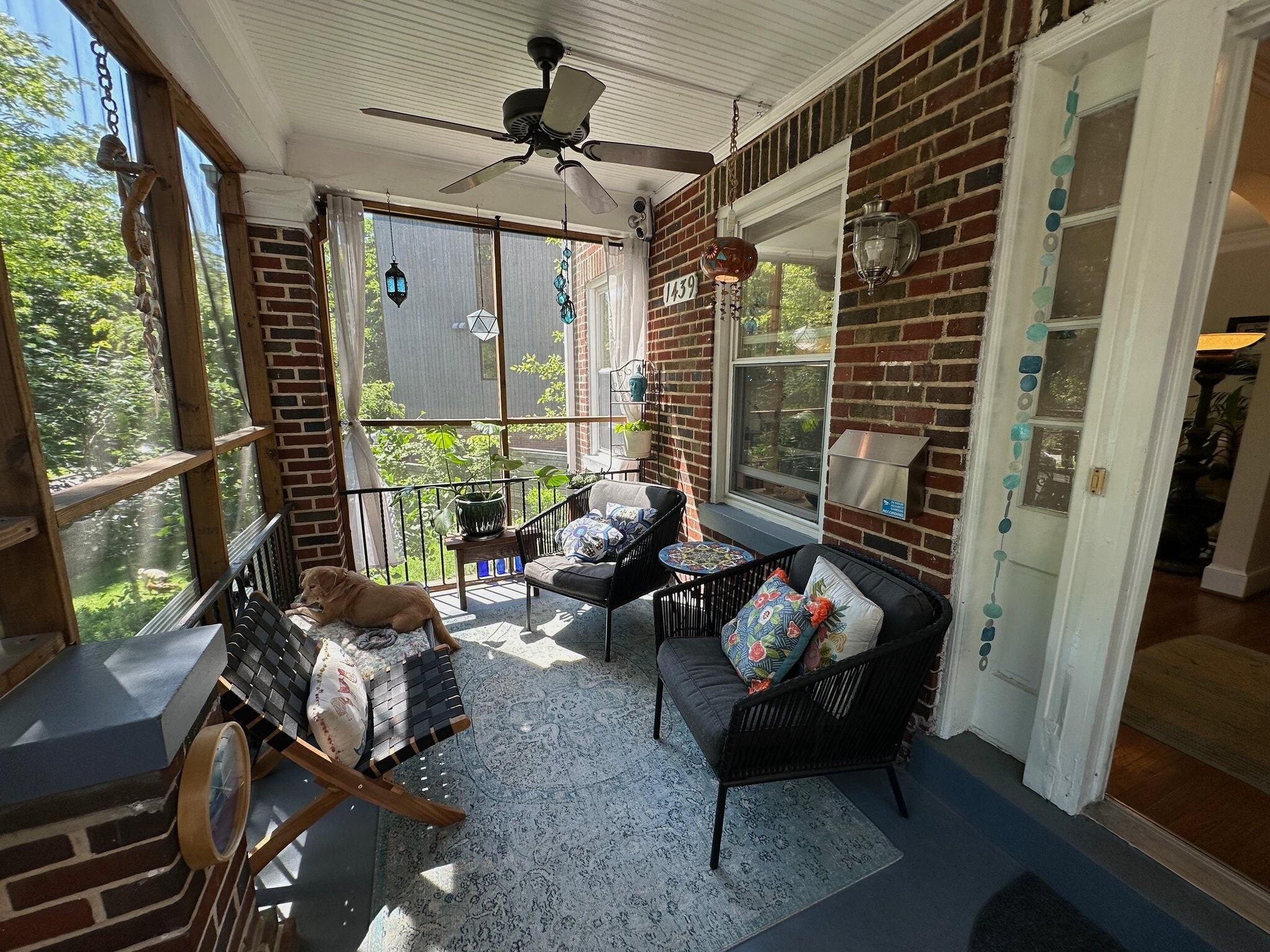 Building Photo - 1439 Taylor St NW