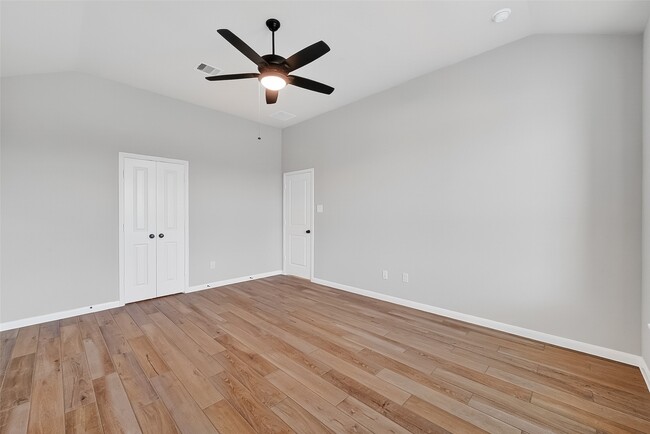 Building Photo - 27306 Ky Cv Ct