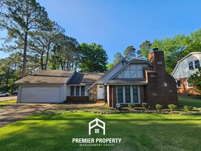 Building Photo - Luxury Germantown Living | 3BR/2BA in Poplar Estates | Houston High District