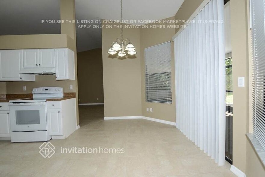Building Photo - 8546 Thrasher Ct