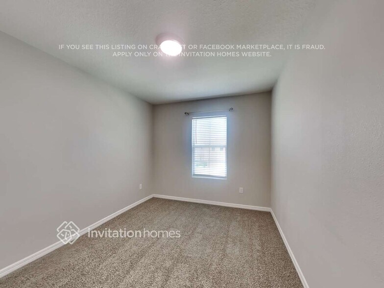 Building Photo - 8099 Pelican Reed Cir
