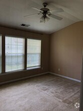 Building Photo - 3318 Elizabeth Glen Dr