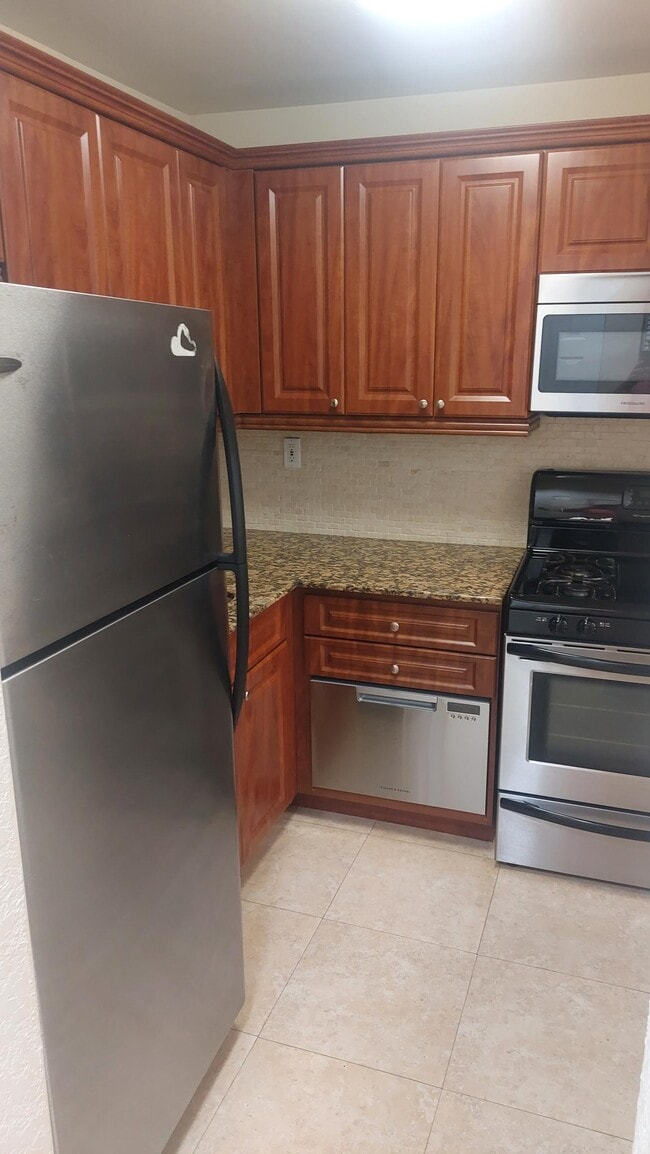 Primary Photo - 14500 SW 88th Ave