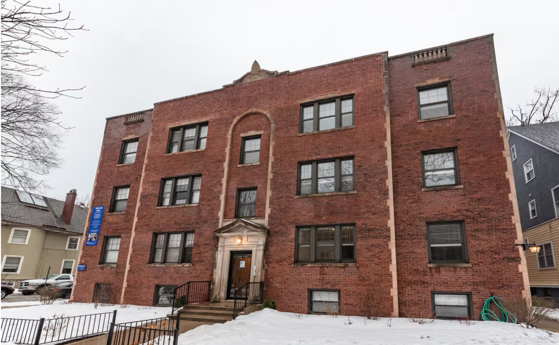Building Photo - 918 Crain St