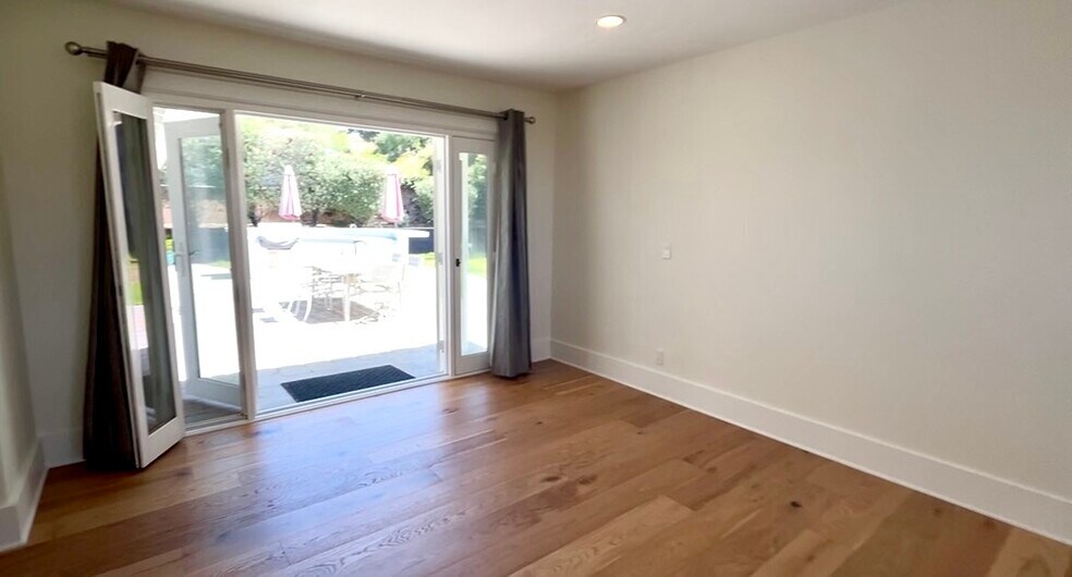 Building Photo - 32254 Sea Raven Dr
