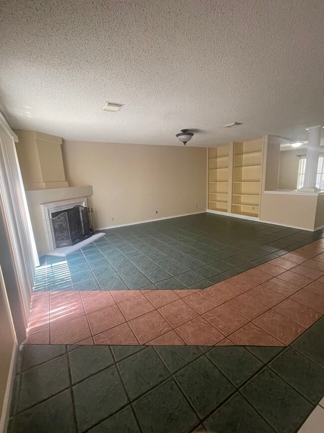 Building Photo - 7838 Caston Park Dr