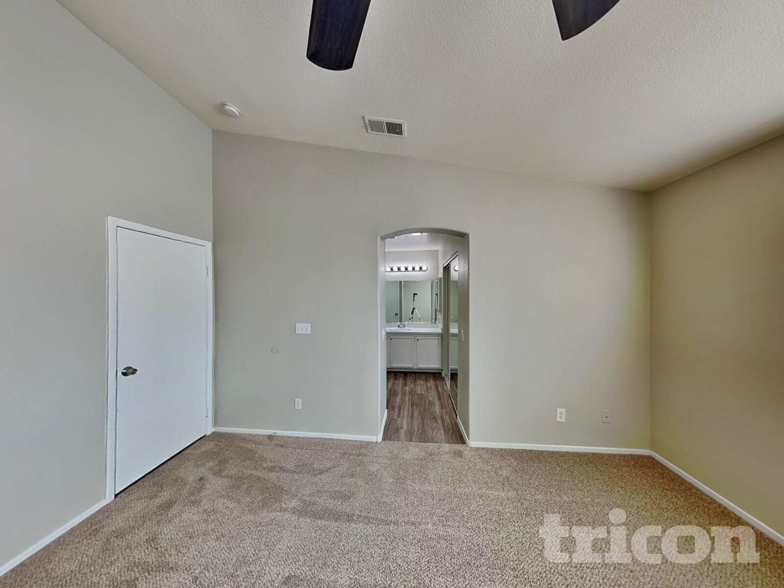 Building Photo - 5044 N Vista Del Rancho Way