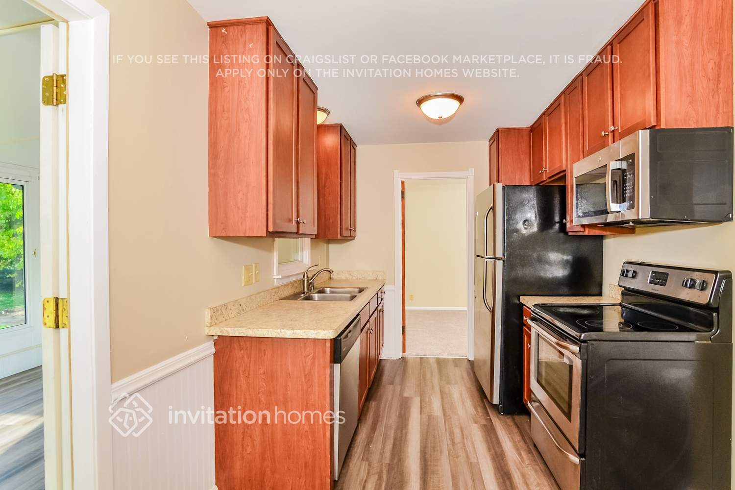 Building Photo - 8412 Grange Blvd