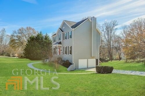 Building Photo - 17 Hollow Springs Ln