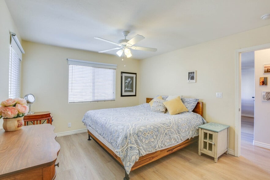 Building Photo - 126 Elder Ave