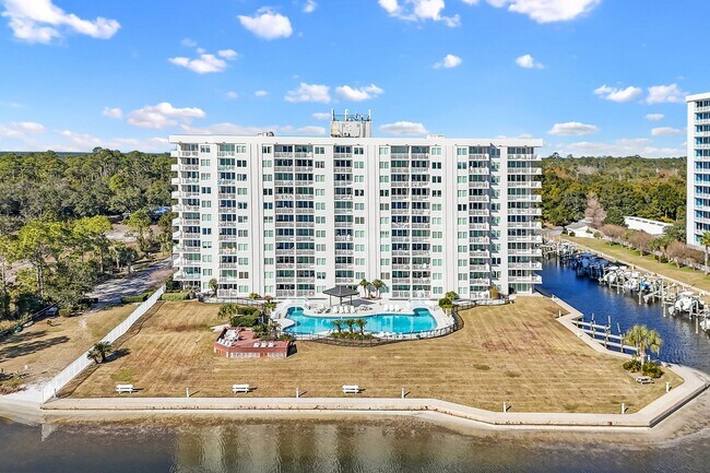 Building Photo - 4610 White Ave