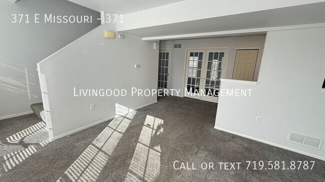 Building Photo - 371 E Missouri-371