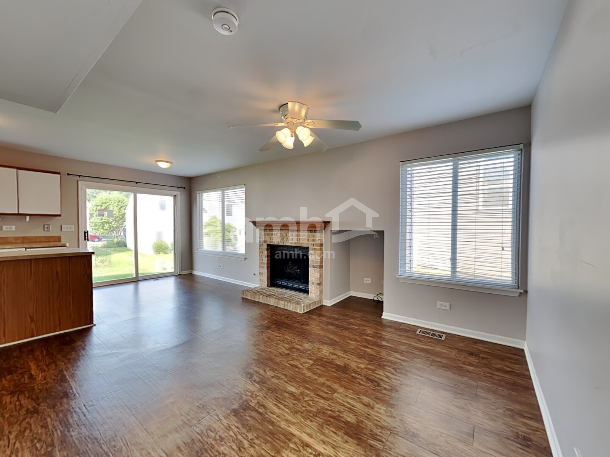 Building Photo - 300 Annandale Dr