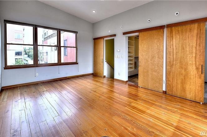 Building Photo - 416 S 6th Ave