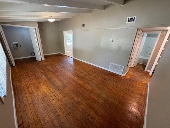 Building Photo - 4051 Pringle Dr