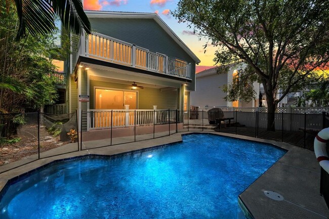 Building Photo - 506 Oceanview Ave