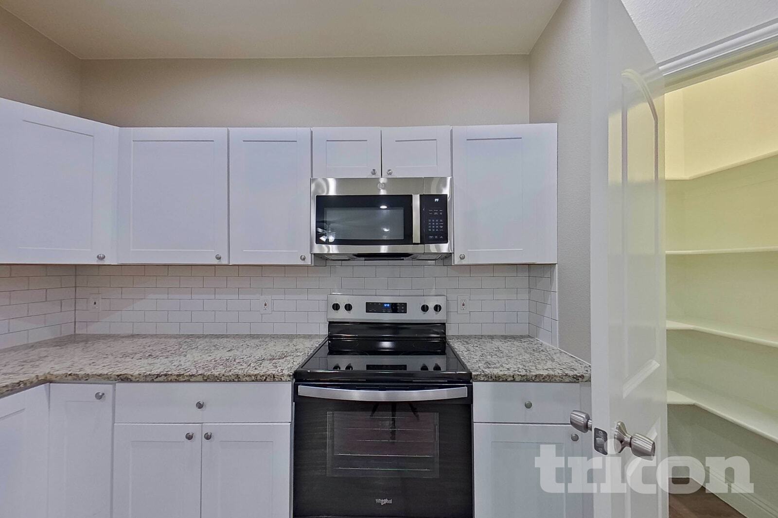 Building Photo - 1908 Carrington Dr