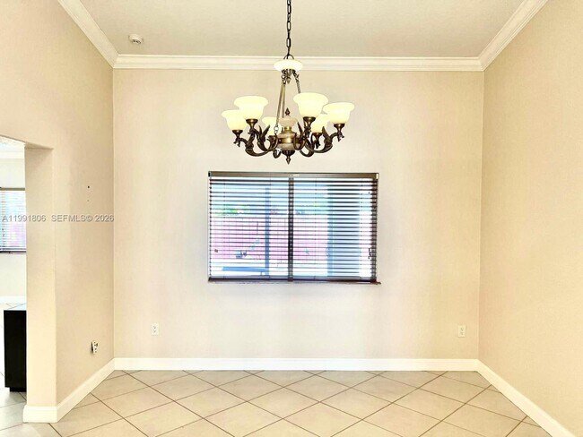 Building Photo - 8899 NW 176th Ln