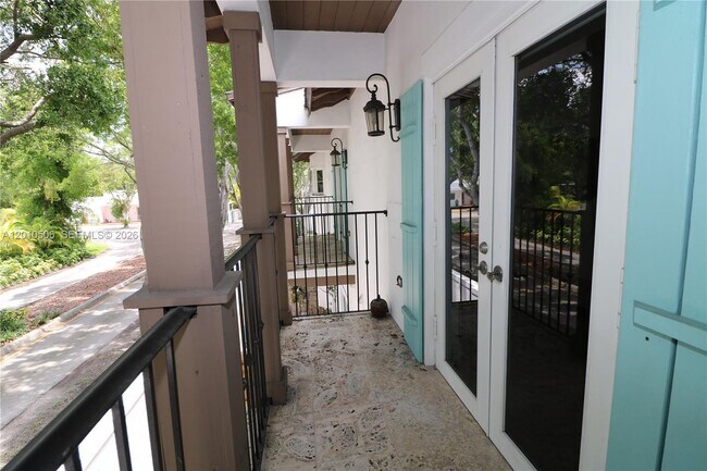 Building Photo - 7961 SW 110th Ter