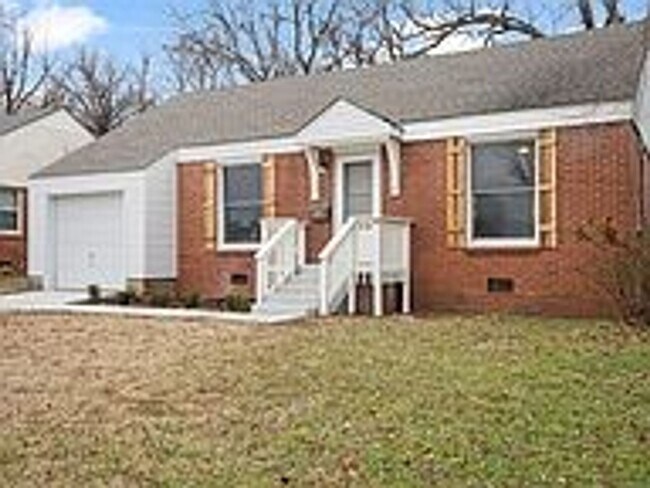 Building Photo - Updated 2 Bed 1 Bath Rental Home Tulsa