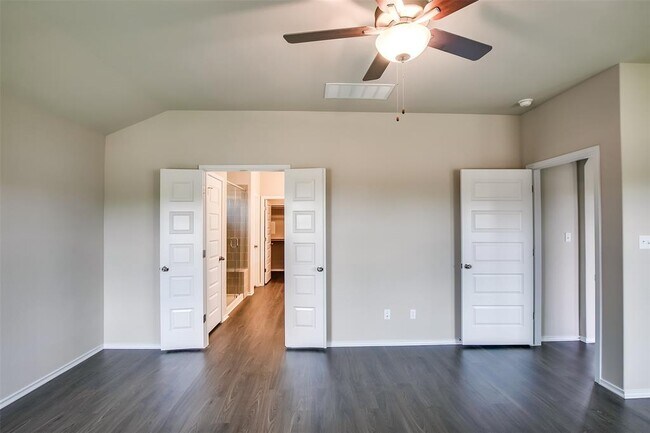Building Photo - 261 Horsemint Way