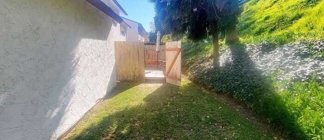 Building Photo - Charming 2BR Retreat with Private Patio, Scenic Views & Resort-Style Amenities