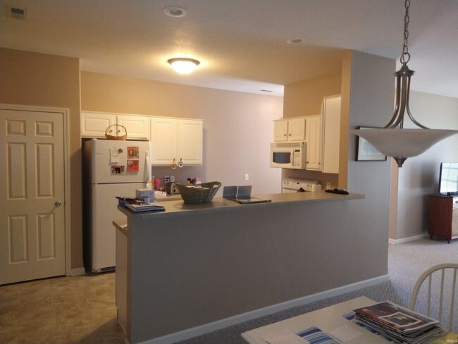 Building Photo - 315 Victoria Station Way