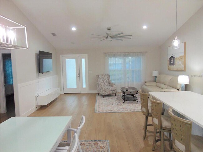 Building Photo - 451 Tanager Rd