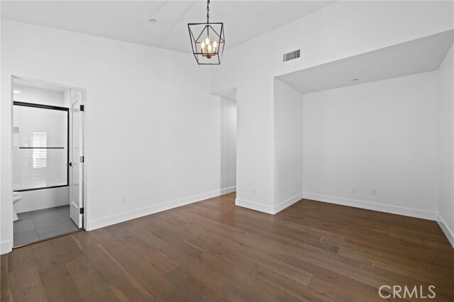 Building Photo - 827 N Lamer St