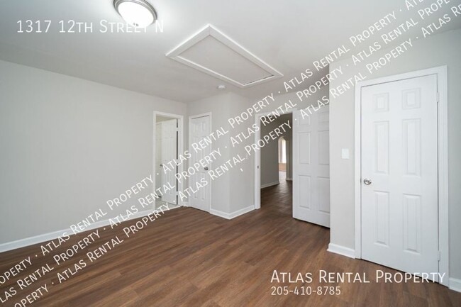 Building Photo - 1317 12th St N