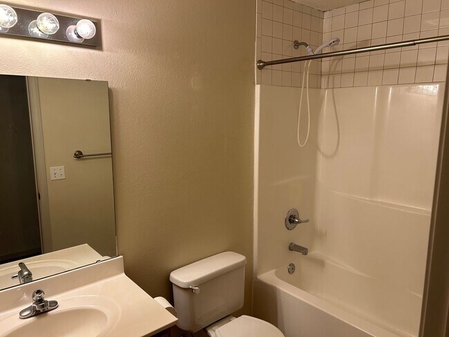 Building Photo - 20922 Harbor Ln