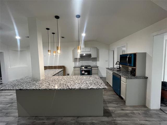 Building Photo - 208 Cliffdale Ave